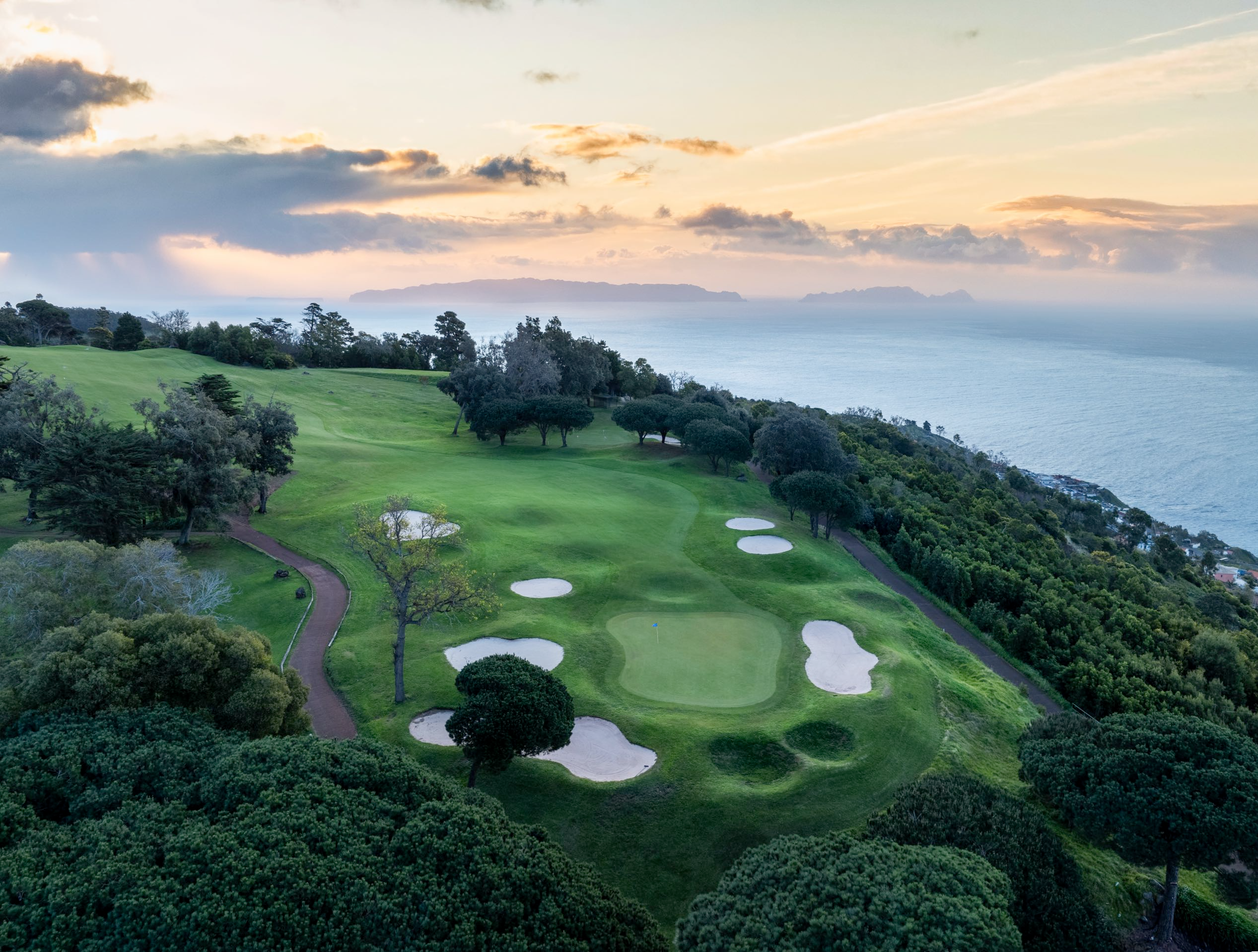 信天翁高尔夫之旅